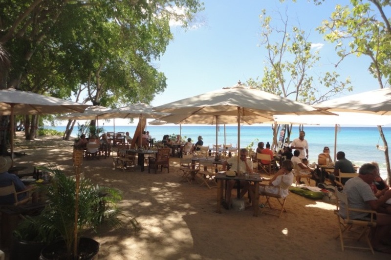 La Cabane Beach Bar